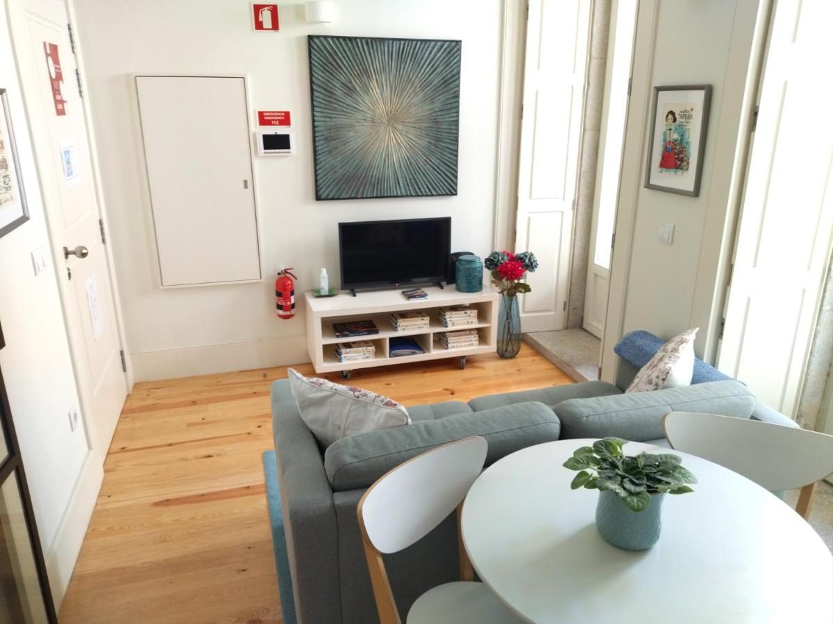 Santa Catarina Patio Apartment - With Washer Machine Porto Buitenkant foto