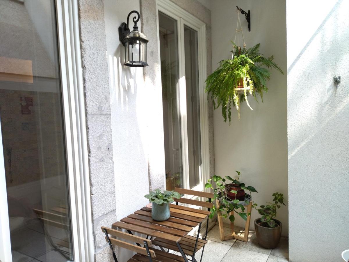 Santa Catarina Patio Apartment - With Washer Machine Porto Buitenkant foto