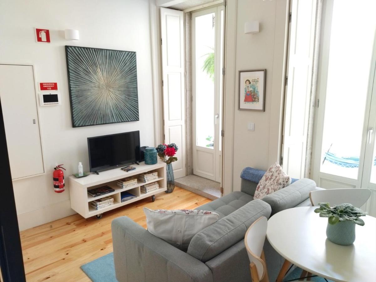 Santa Catarina Patio Apartment - With Washer Machine Porto Buitenkant foto