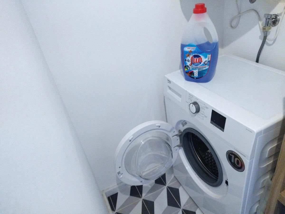 Santa Catarina Patio Apartment - With Washer Machine Porto Buitenkant foto