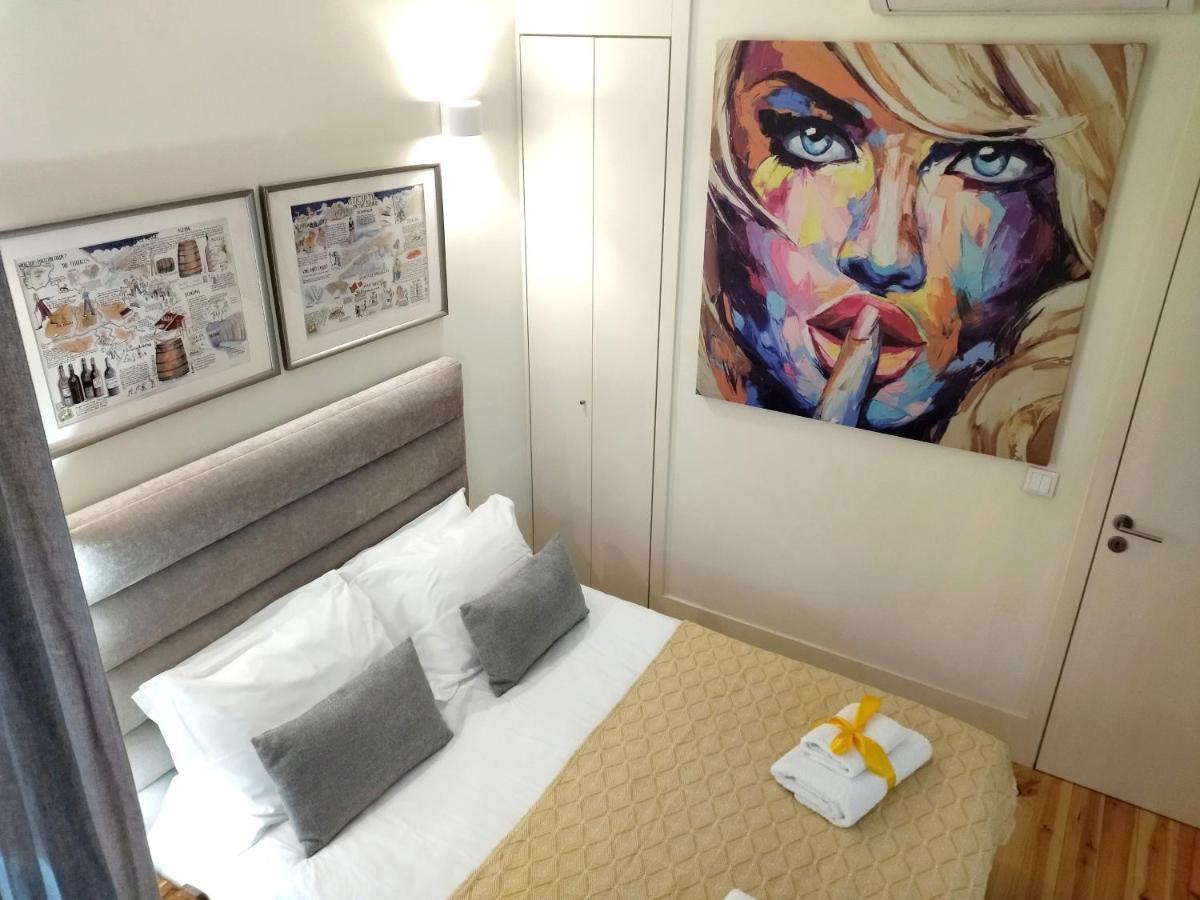 Santa Catarina Patio Apartment - With Washer Machine Porto Buitenkant foto