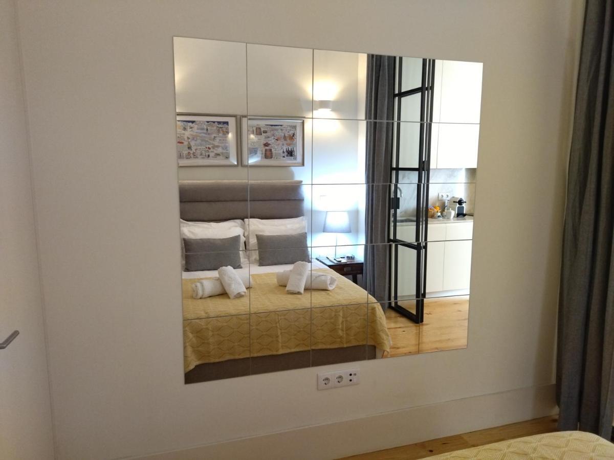 Santa Catarina Patio Apartment - With Washer Machine Porto Buitenkant foto